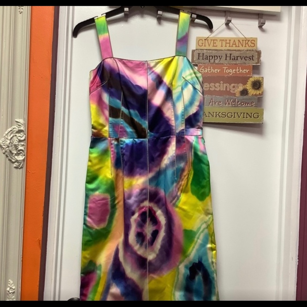 Beautiful D&G dress!